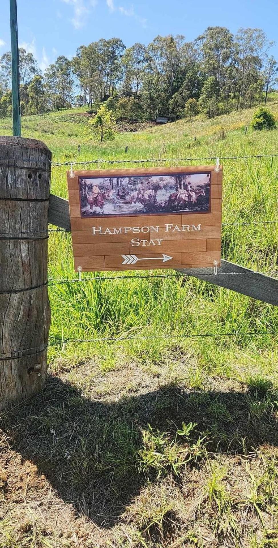 Holiday home Hampson Farm Valley View By Tiny Away *